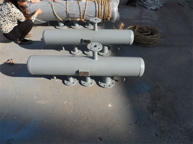 三江蒸汽分汽缸容器
